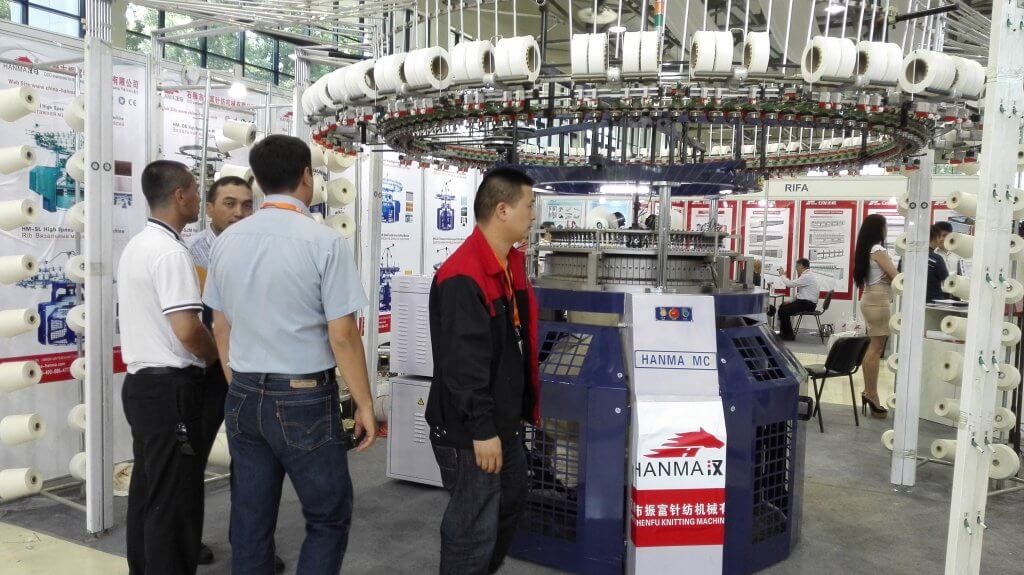 2015 HANMA CIRCULAR KNITTING MACHINE IN Uzbekistan EXHIBITION 05